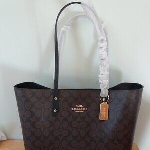 COACH City Tote Bag In Signature Canvas NWOT